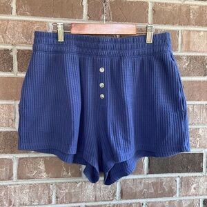 Old Navy pajama shorts // medium